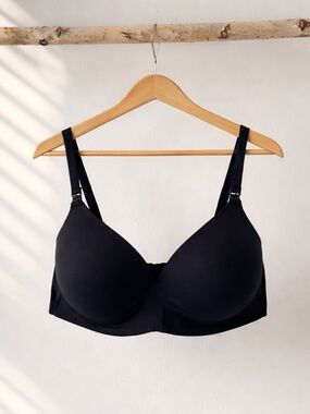 Thyme Maternity Bra Black Smooth Molded Cup Bra Intimates | 34DD